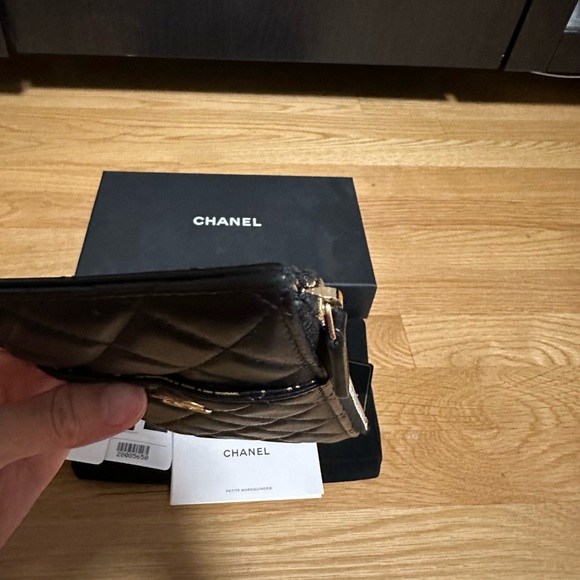 💯%Authentic!Chanel Lambskin Quilted Classic Flat Wallet/Phone Pouch/Card Holder - Picture 11 of 13